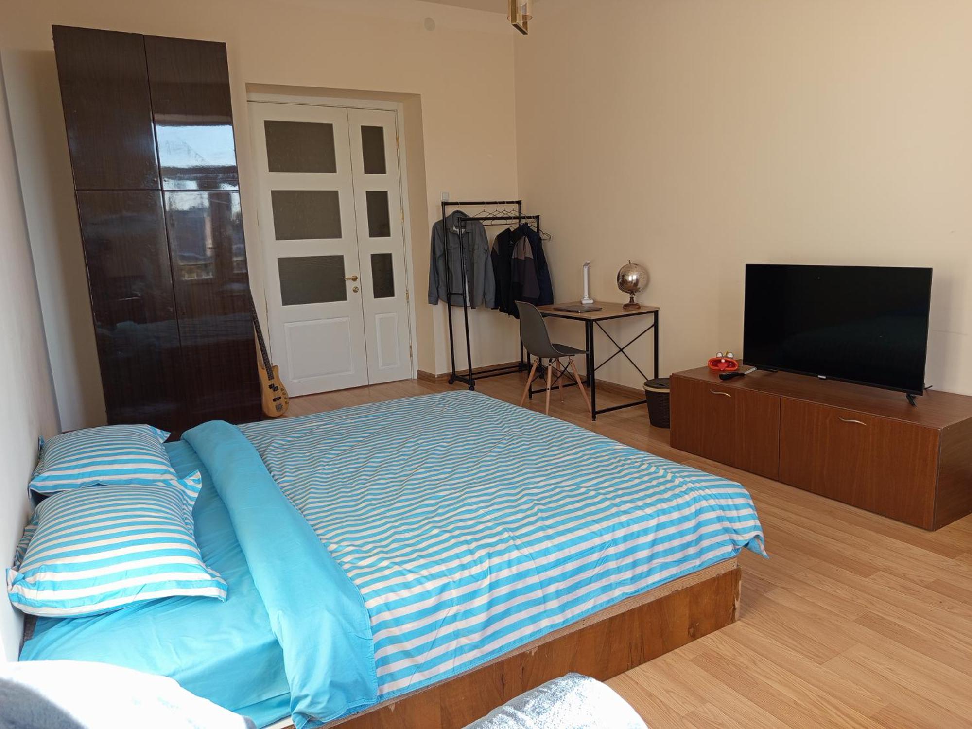 Living Spaces - Guesthouse Yerevan Bilik gambar